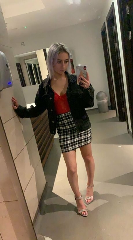 Nahá fotka uniklých OnlyFans od Yaz12345