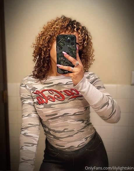 Lilylightskin