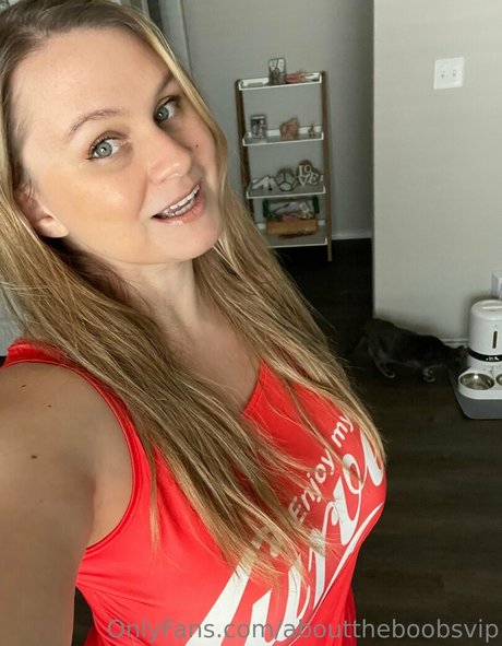 Abouttheboobsvip OnlyFans泄露裸照