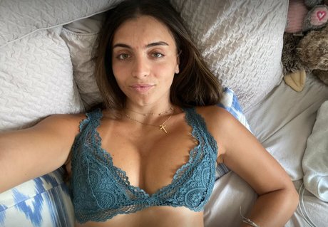 Foto nua vazada do OnlyFans de Greenolivecat