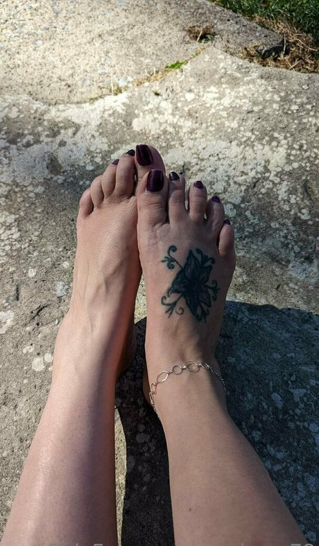Foto di nudo di fuga di OnlyFans di Manicure78