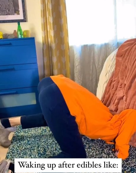 Naken lekkede OnlyFans-bilde av Koala Puffs