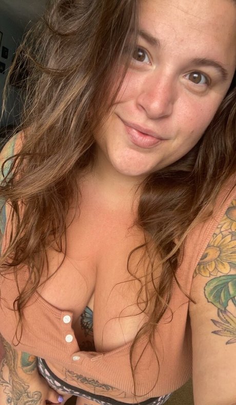 Nahá fotka uniklých OnlyFans od Handfulheather