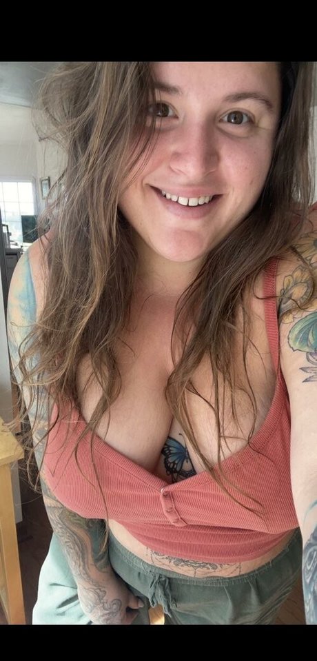 Naken läckt OnlyFans-bild av Handfulheather