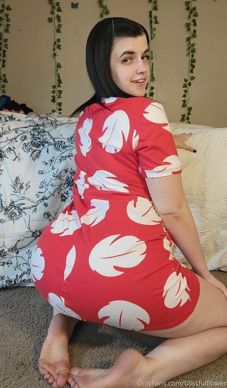 Nacktes geleaktes OnlyFans-Foto von Blisscatalog