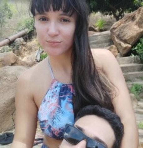 Naken lekkede OnlyFans-bilde av Bff Joiiia