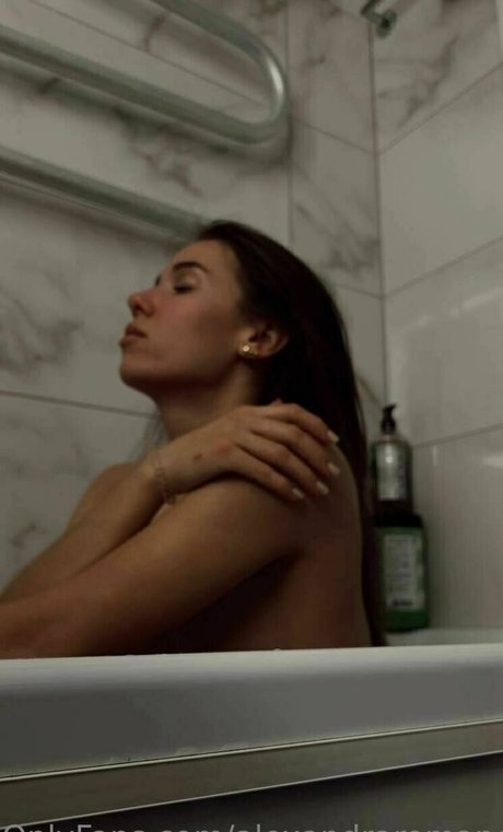 Naken lekkede OnlyFans-bilde av Alexandraromance