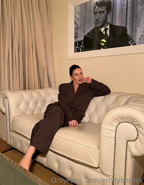 Emilykernsx OnlyFans泄露裸照