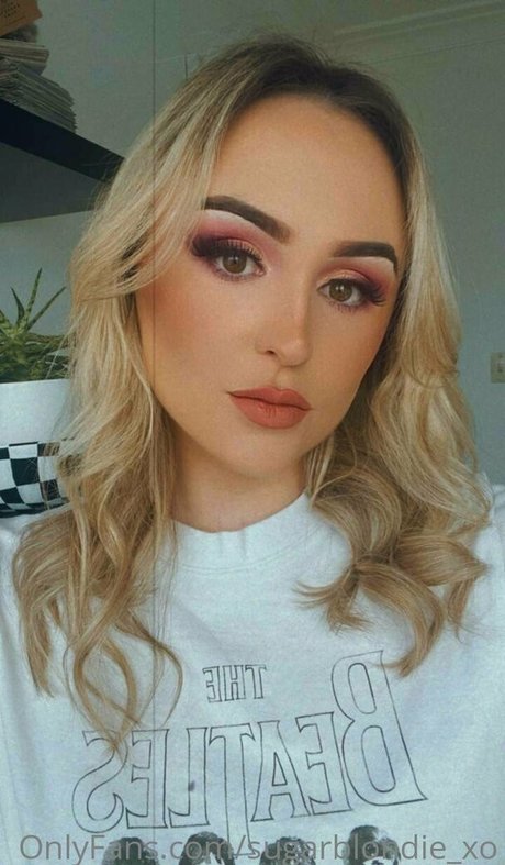 Photo nue de fuite OnlyFans de Sugarblondiexo