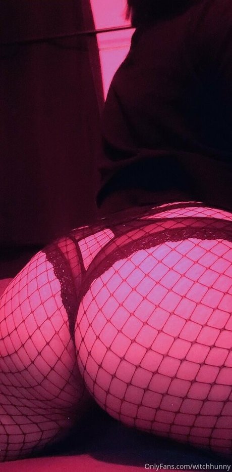 Witchhunny  nude leaked OnlyFans photo
