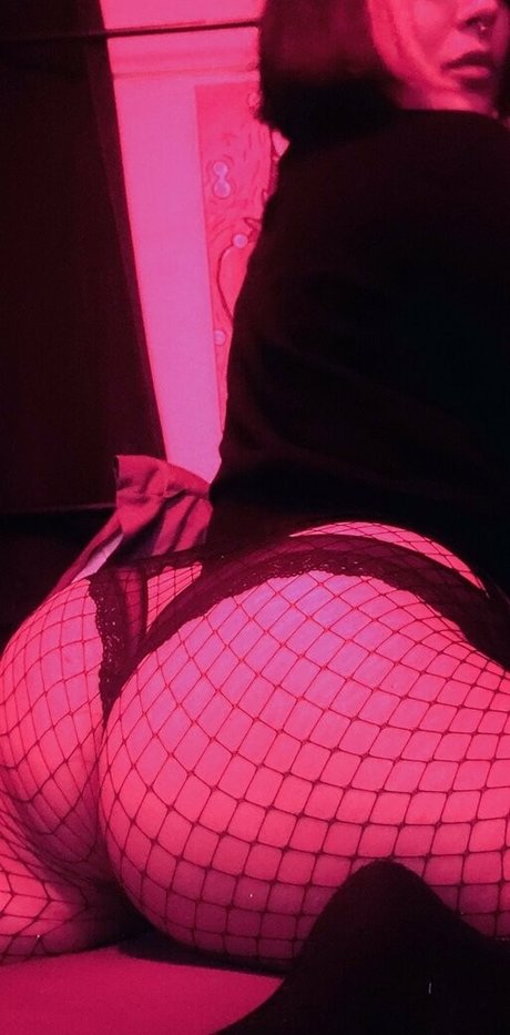 Witchhunny