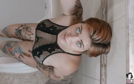 Naken lekkede OnlyFans-bilde av Truthfairy
