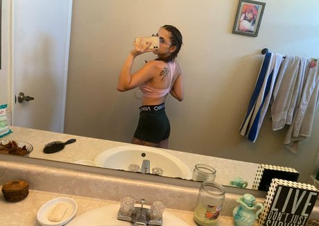Naken läckt OnlyFans-bild av Animegirlie