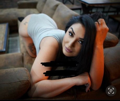 Naken läckt OnlyFans-bild av Pinkgeek