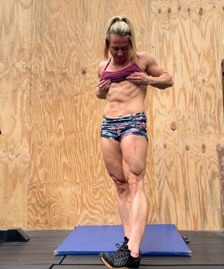 Foto desnuda filtrada de OnlyFans de Musclegirl31