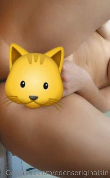 Naken lekkede OnlyFans-bilde av Edensoriginalsin
