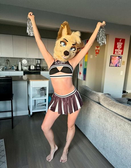 Naken läckt OnlyFans-bild av Angelpups