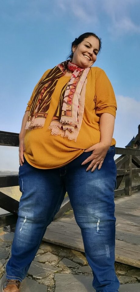 Nahá fotka uniklých OnlyFans od Ssbbwlailani