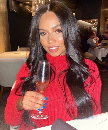 Nagie wyciekłe zdjęcie OnlyFans od Thelailalove
