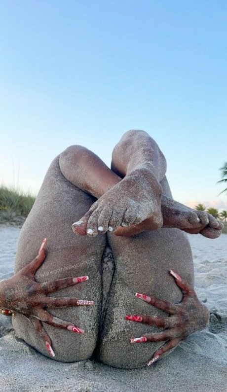 Nahá fotka uniklých OnlyFans od Salleycakezzz