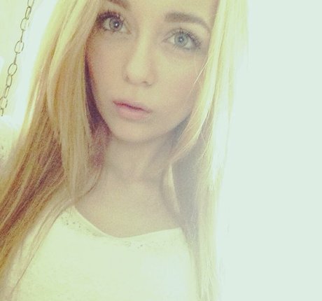 Elyse Summer