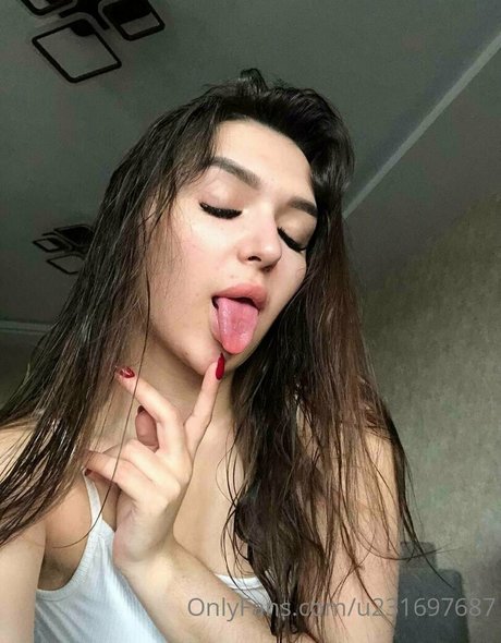 Michelmii OnlyFans泄露裸照