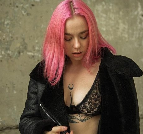 Naken lekkede OnlyFans-bilde av Asya Say