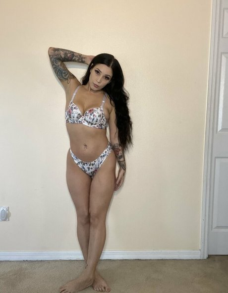 Thenoelleeaston