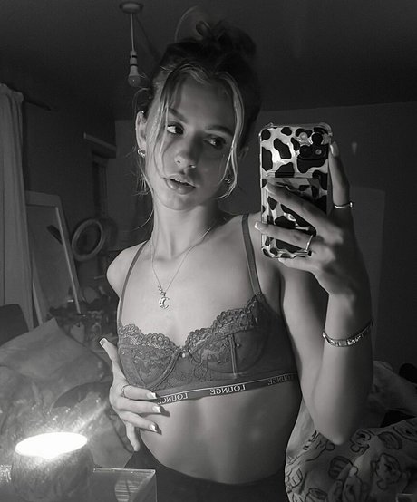 Foto di nudo di fuga di OnlyFans di Lisa Price