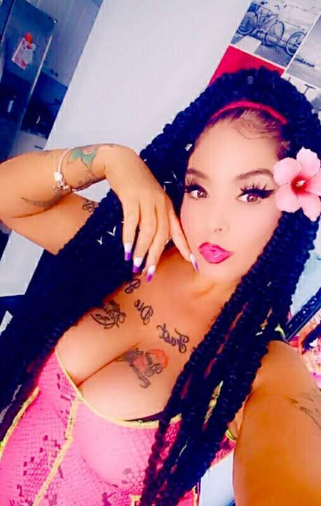Sexistrawberry5611