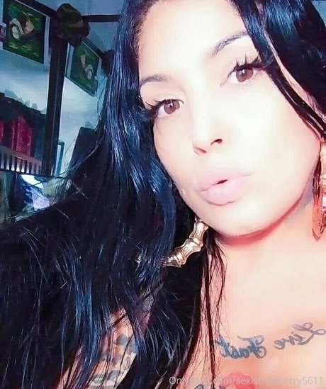 Sexistrawberry5611