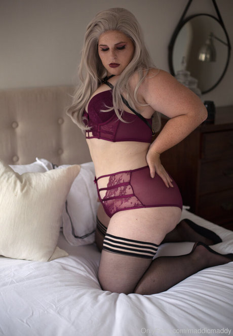 Nahá fotka uniklých OnlyFans od Maddicmaddy