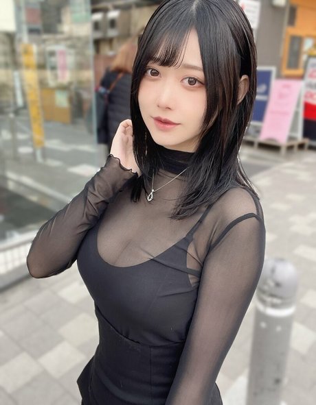 Naken lekkede OnlyFans-bilde av Kaname Ai