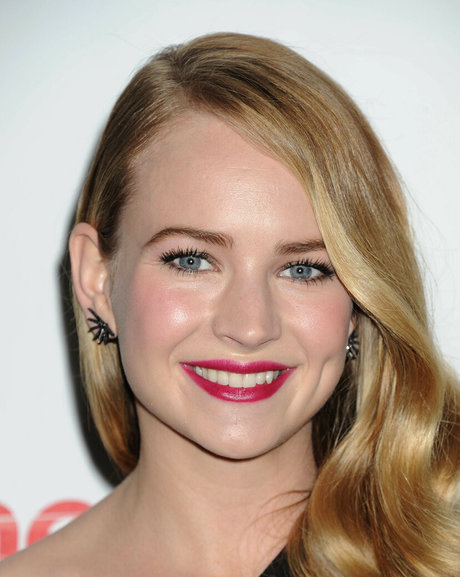Britt Robertson