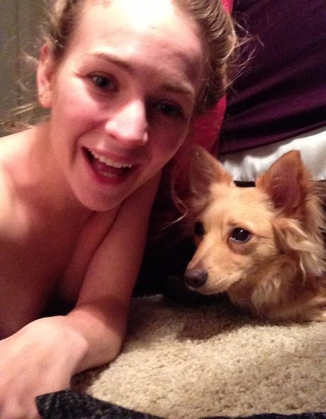 Britt Robertson  nude leaked OnlyFans photo