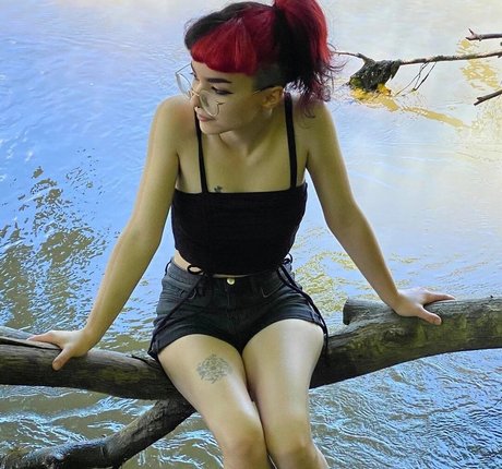 Ultravioletdarling  nude leaked OnlyFans photo