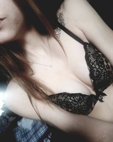 Nahá fotka uniklých OnlyFans od Proxskillet