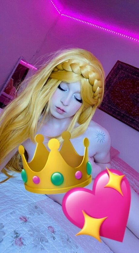 Naken läckt OnlyFans-bild av Sinfullilgingerfree