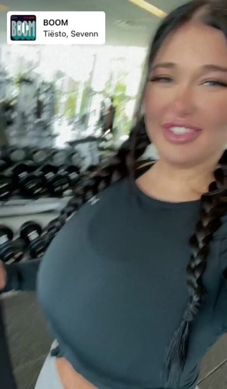 Nacktes geleaktes OnlyFans-Foto von Roxnour