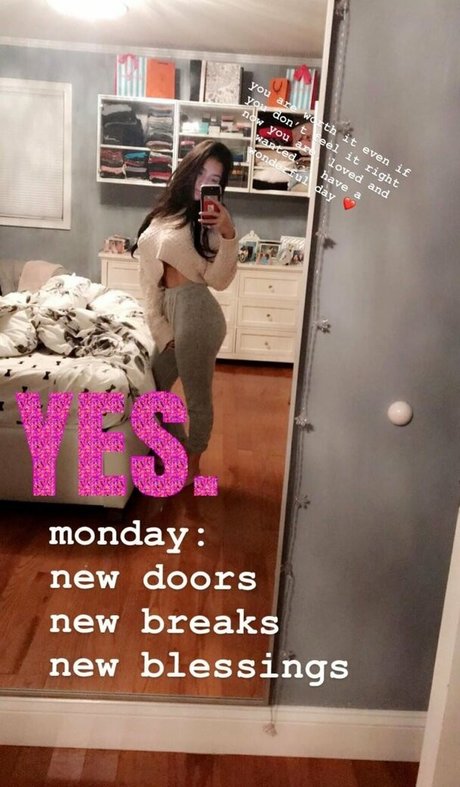 Naken lekkede OnlyFans-bilde av Samantha L
