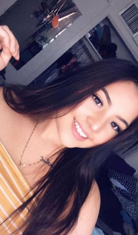 Nøgent lækket OnlyFans-billede af Fernanda Robles
