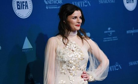 Foto di nudo di fuga di OnlyFans di Aisling Bea