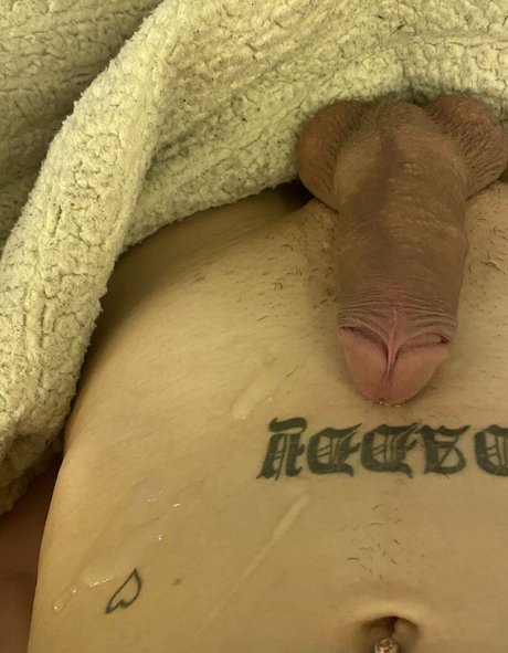 Nacktes geleaktes OnlyFans-Foto von Melyasminn