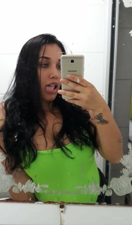 Nahá fotka uniklých OnlyFans od Anathalia Cristina