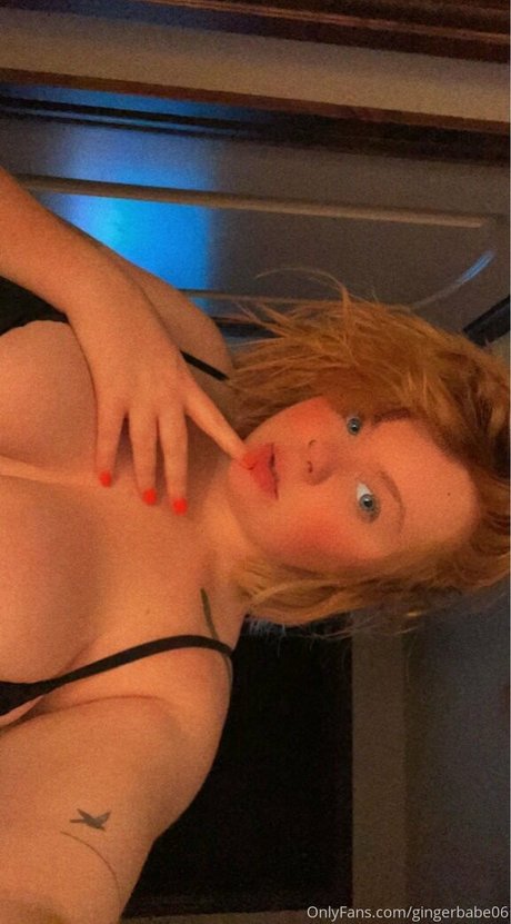 Naken lekkede OnlyFans-bilde av Gingerbabe06