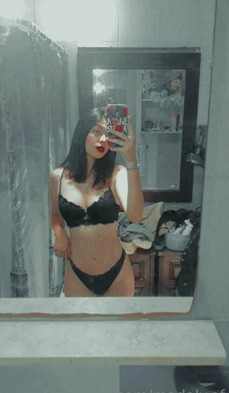 Naken lekkede OnlyFans-bilde av Madalyof