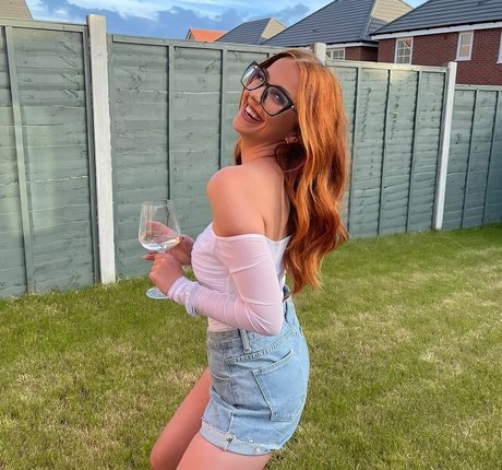 Nahá fotka uniklých OnlyFans od Jessie