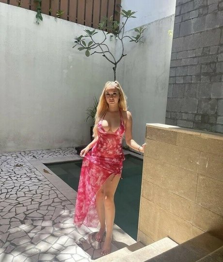 Willow Jade