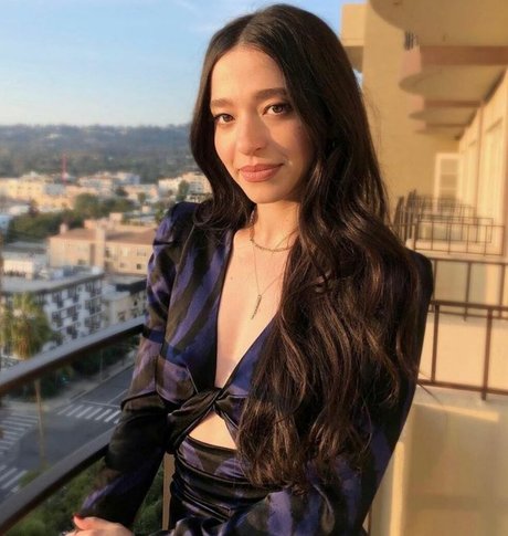 Naakte gelekte OnlyFans-foto van Mikey Madison