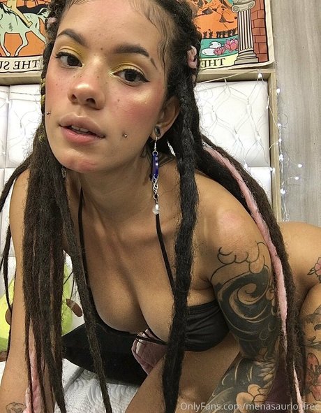Naken lekkede OnlyFans-bilde av Menasauriofree